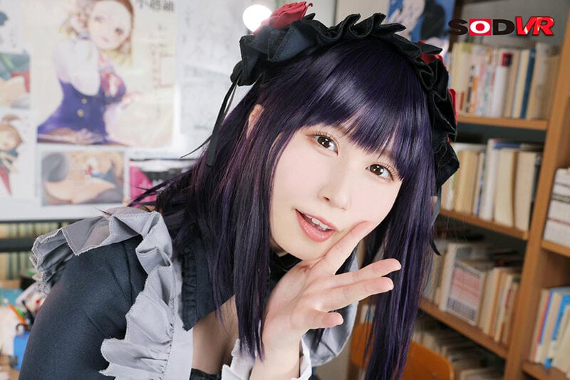 【VR】大学の漫研でヘタクソなエロ漫画を描く童貞に本物のマ○コを見せてあげたコスプレイヤー デッサンモデルだけのつもりが自分も気持ちよくなって筆下ろし! 朝倉ここな