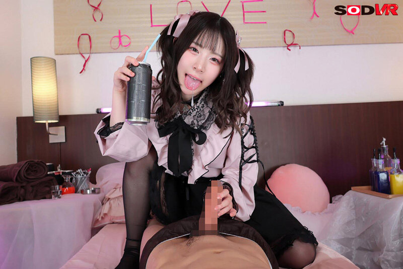 【VR】地雷系 体液洗体エステ ~えな唾・えな潮・えな尿!えな汁直浴びしか勝たん!~ 沙月恵奈