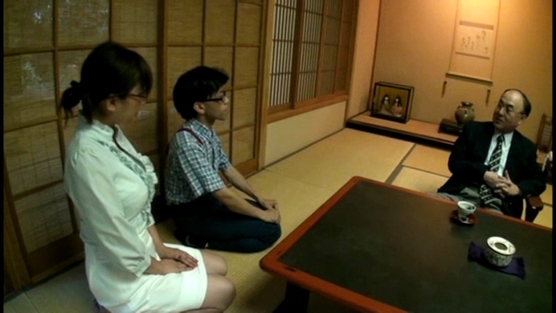 人妻恥悦旅行 人妻三者面談編 皆澤奏美