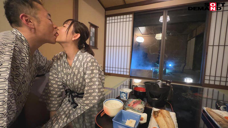 【おじさんチ〇ポ沼にハマる】神戸美顔JDが彼氏に内緒で生ハメ6発2日!寝取って中出し温泉旅行 しずか 21歳