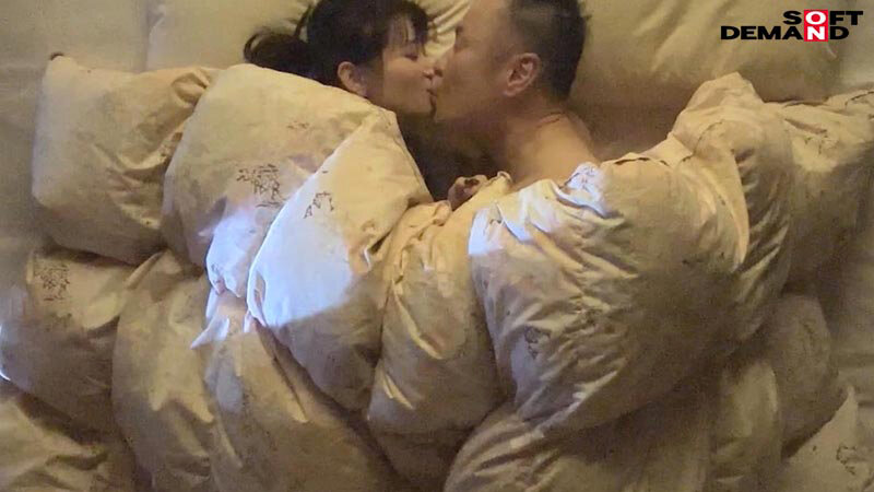 【おじさんチ〇ポ沼にハマる】神戸美顔JDが彼氏に内緒で生ハメ6発2日!寝取って中出し温泉旅行 しずか 21歳