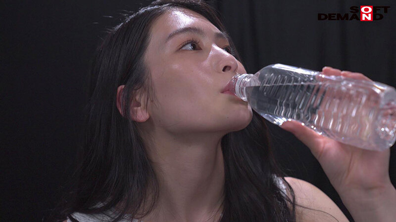 SODstar 本庄鈴のカラダが自分の体液で徐々に濡れていく じっくりゆっくり観察 超フェチ映像