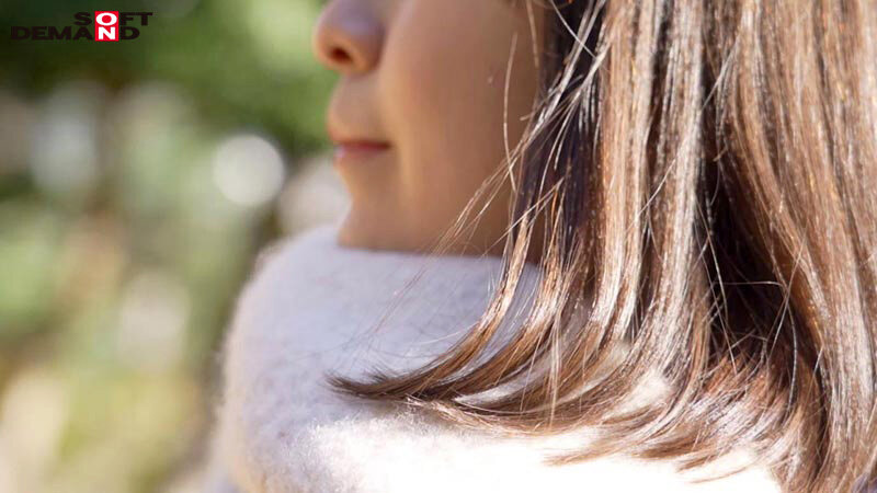 銀座デパ地下の和菓子屋さんで働く優しそうな奥さんの本性は‘発情牝妻’ 小橋由希 35歳 AV DEBUT