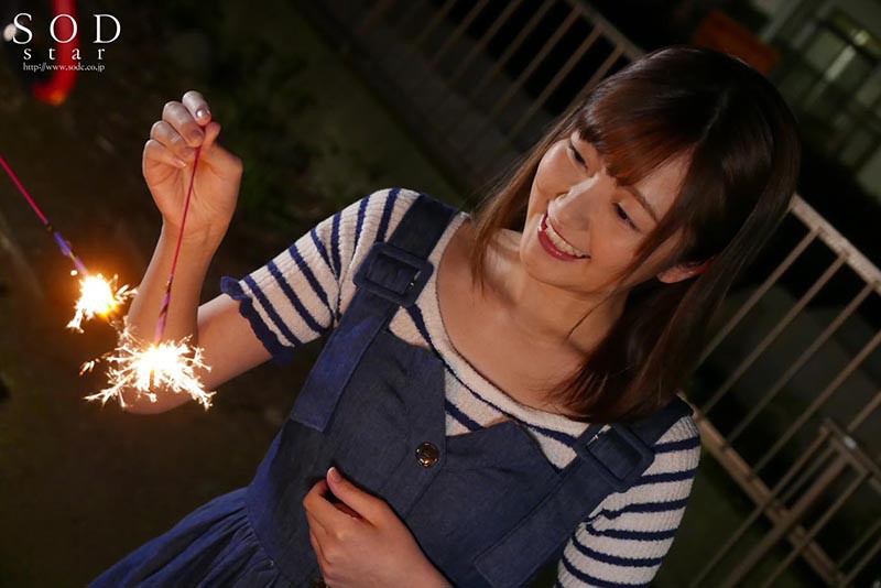 青空ひかり 久しぶりに訪れた幼馴染の実家でこっそりイチャイチャ12発もヤリまくった思い出