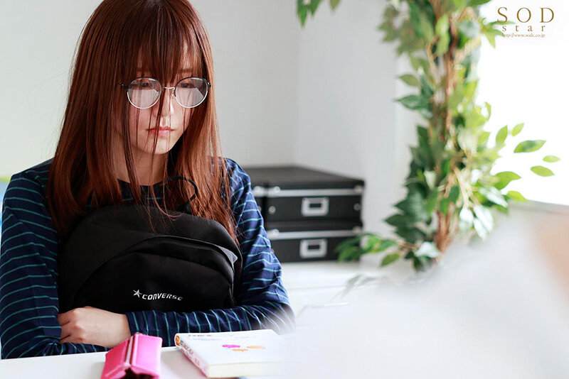 ウブなふりした超絶倫陰キャが激変!高速・杭打ち・グラインド!精子空っぽにするまで何度も中出しさせるエグい変則騎乗位! 青空ひかり