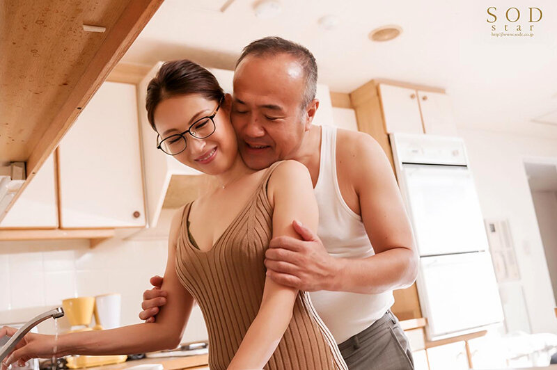 20年ぶりに再会した元カレと狂ったようにハメまくった三日間 佐田茉莉子