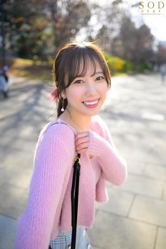 無邪気なおねだりフェイスにズキュン!ず~っと振り回されっぱなし イチャイチャ!たじたじ!ヤリまくり!ハメ撮り!デビュー2周年記念デート 小湊よつ葉【特典映像付き】