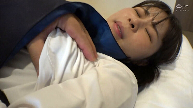 【個人撮影】パイパン 清純娘 このか 怯えて泣き出す女の子に制裁チ○ポ挿入 綿矢好花