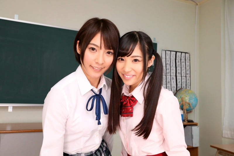 【VR】勃起チ●ポに興味津々な思春期の女子校生に放課後呼び出されて、説教されたら、更に勃起してしまって、面白がられて襲われて生中出しSEX 阿部乃みく・栄川乃亜【リアル映像】