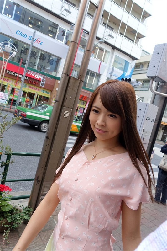 行け!!人妻イカセ隊 人妻ナンパ100発100中生中出し20人DX 2枚組8時間