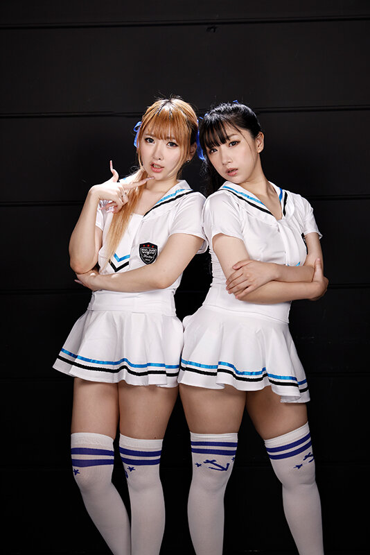 最狂超舌タッグ結成!アナル舐めの女王《涼花くるみ》×ブレーキの壊れた淫乱ビッチ《みひな》!!