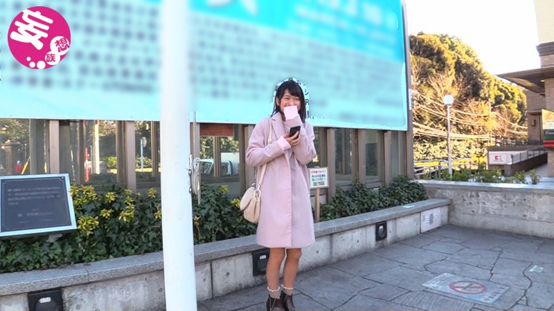 激レア!日焼けクッキリAAA-CUP微乳少女ひまりチャン。留学中の東南アジアから一時帰国、緊急AV出演。