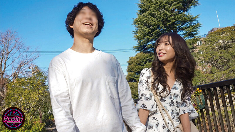 キミの初体験は私にプレゼントして 田舎で童貞を持て余していた僕の家に帰省してきたエッチな幼馴染とヤリまくった夏休みの7日間 どんな誘惑にも負けず守り続けてくれたんだね…大切な童貞卒業式最高のイベントにしよ! 小那海あや