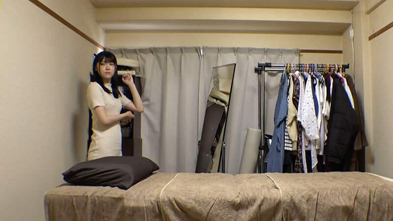 媚薬オイルマッサージ 痴●盗撮&中出し素人娘VOL.47 超強力媚薬を配合したマッサージオイルを施術中に知らずに塗りこまれたオンナは、身体の火照りに驚き、チ○ポを欲しがる自分に戸惑い、垂れ出したマン汁に恥ずかしがりながらも生ハメ中出しまで欲してしまう!