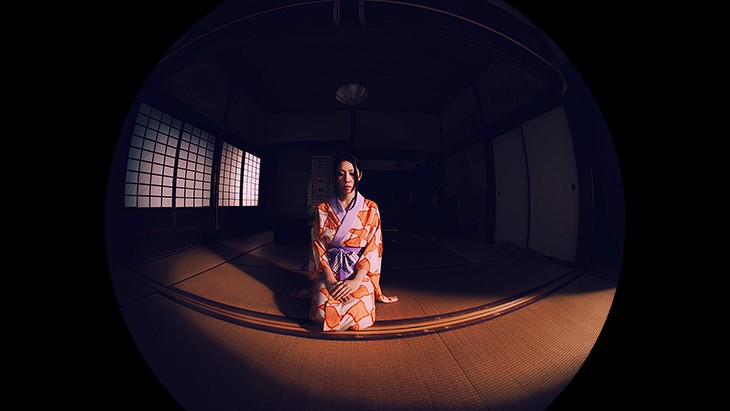 【VR】緊縛VR3 『両足縛りからの捻り逆さ吊り』