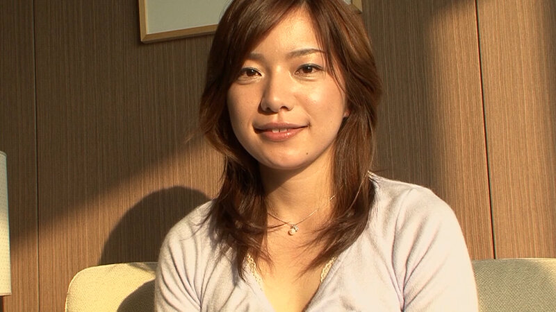 出演作は1本限り?!ガチで可愛い素人妻が手違いでAVデビュー