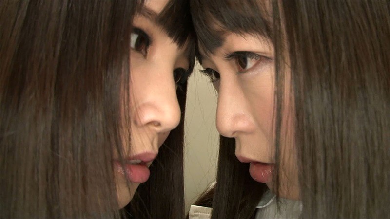 伝説のドリームマッチ！女子○生×OL×AV女優芸人！レズビアンバトル！