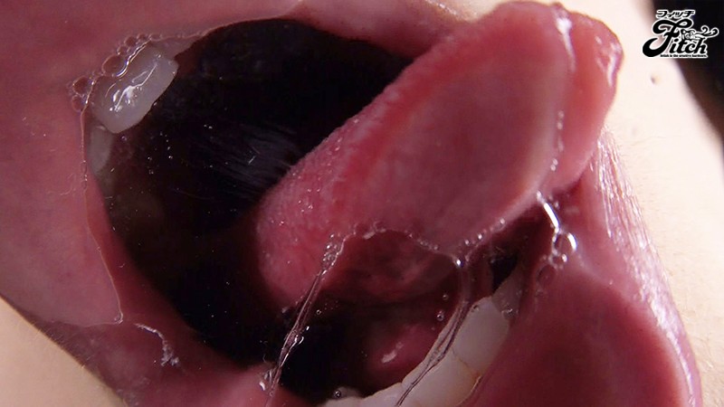 密着して舐め尽くす むしゃぶり唾液痴女 本田岬