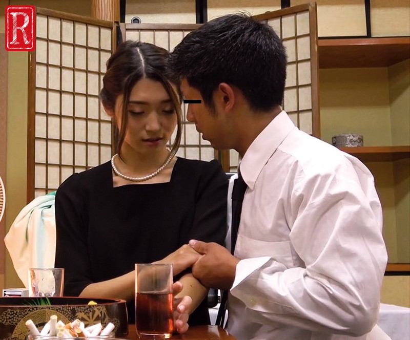 昔はよく遊んだねぇ あの頃と随分変わったねぇ 葬儀で数年ぶりに再会した親戚と不謹慎ながらめちゃくちゃセックスした話3 「ねぇだめよぉこんなこと 昔はこんなんじゃなかったじゃない ハぁハぁ」