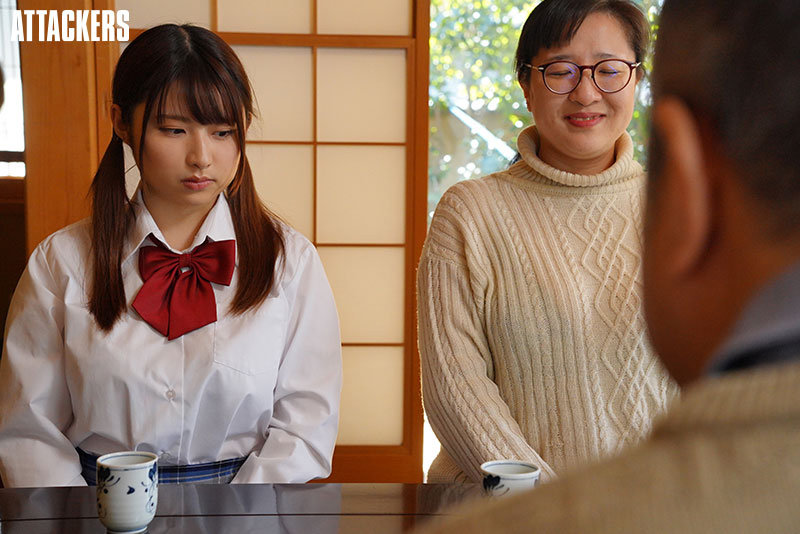 母親の再婚相手のオジサンに毎日レ●プされています。 水原みその