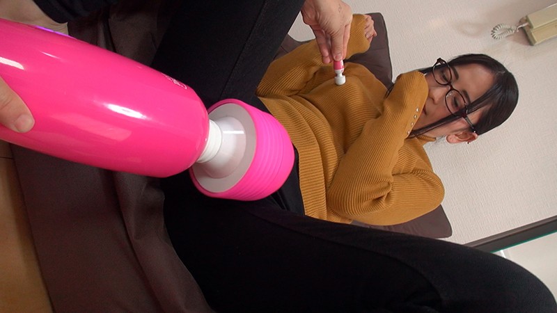 チ●ポ大好き美人デザイナー 明るくて下品なおねえさんが酔っ払って3P、イラマ、ゲロ、首絞め巨根突きアクメ！