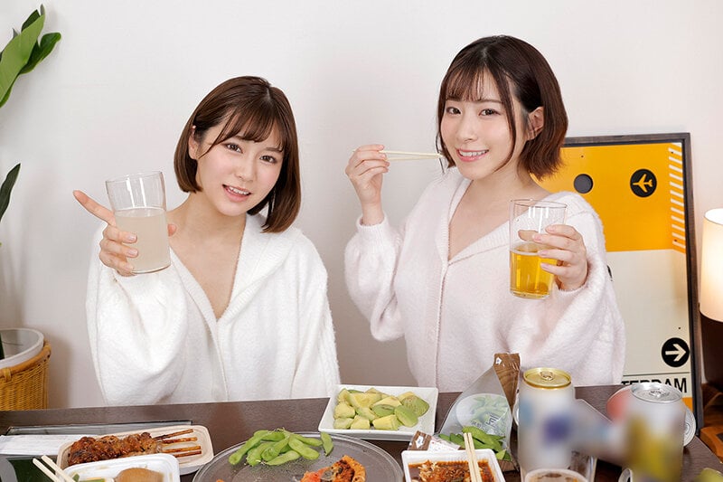 【VR】彼氏シェアリング~彼女の親友も僕の彼女。舐め好きなW彼女は僕のチンチンを離さない~メイサ・恵奈