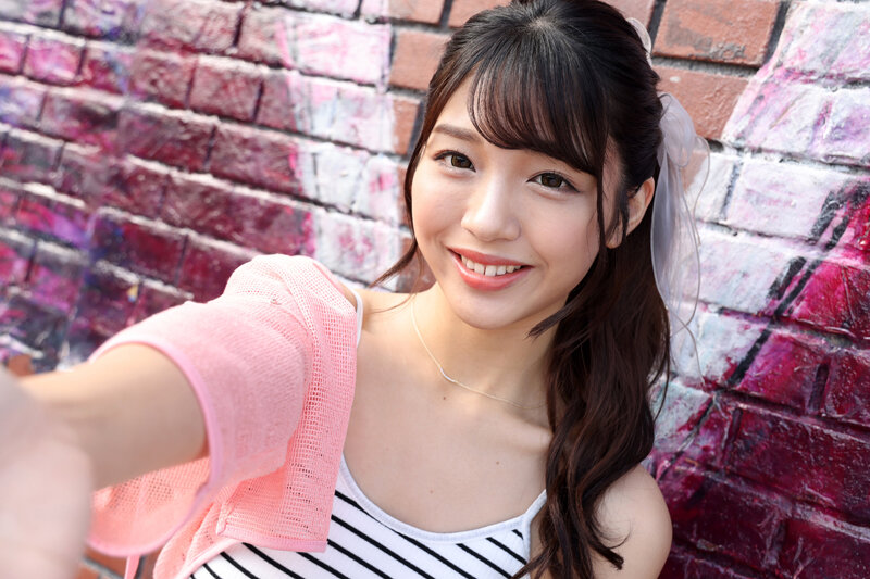 【VR】顔面特化アングルVR ~キスの相性が抜群な彼女・ひまりとお泊まりデート~ 木下ひまり