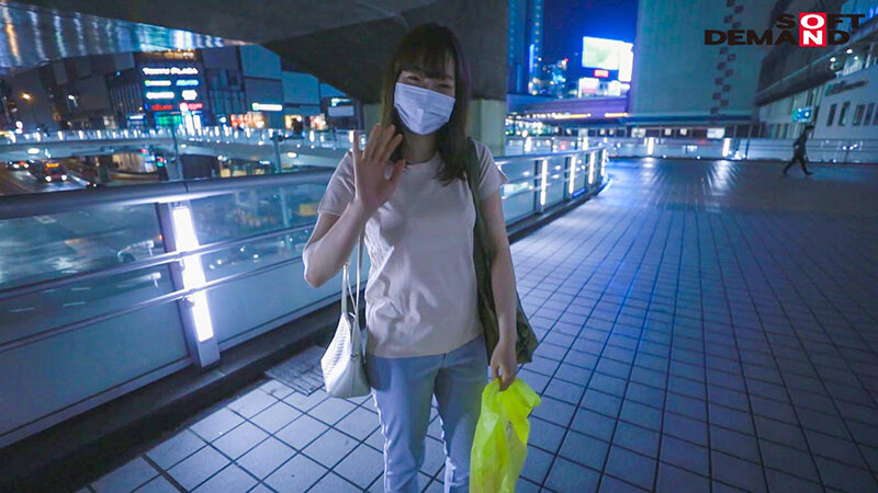お人好しでムッツリな宮崎育ちの純情肉感娘 4ヶ月だけのAV DEBUT! 早見依桜(仮)20歳 果肉ぎっしりぷるんッぷるんッ♪95cmマンゴーおっぱい!≪初収穫!Hカップ!最高に丁度いいエロい女、ご堪能ください≫