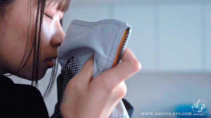 「わたし…おじさんが好き…」中年チ〇ポ偏愛女学生 汗塗れのオジサン達に汚されて絶頂中出し淫乱堕ち 下卑た小父様たちに輪されるって蕩けちゃう…。 透美かなた