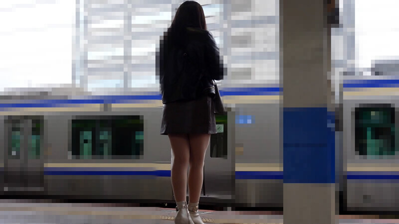 痴●電車#033 社会人一年目の幼顔なデカパイ娘