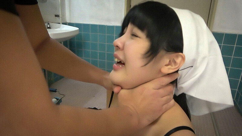 狙われたトイレ清掃員性交#02