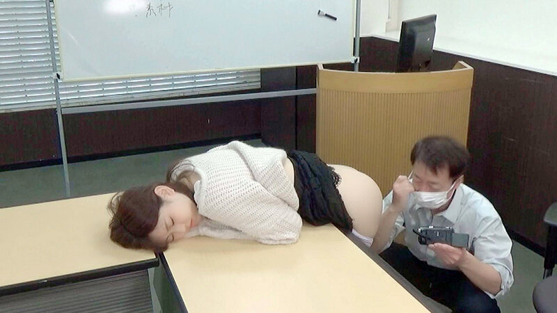 【ハメ撮り流出】モデルさん???意識高い系の女はパイパン率高い!説を検証。もちろん最後は美味しく(中出し)頂きました。