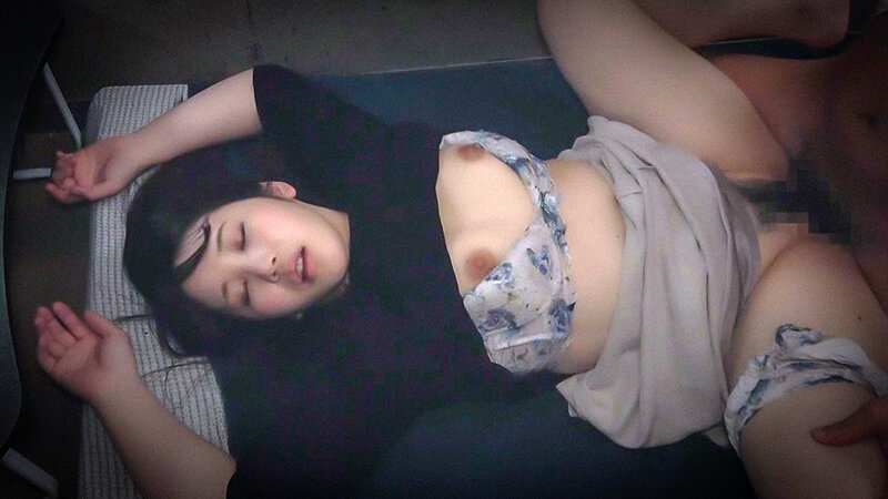 「当店新メニューの試飲をお願いします!」ネットカフェ不同意性交2 店長だった私はこうやって数々の女性客たちで性欲を解消してきましたが何か?井〇店編