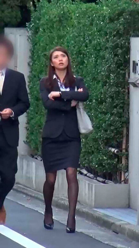 バカ!なんで中に出すのよ!新人社員が、まさかの童貞!!しっかり者の年上女性が、可愛い部下を育てる為、一念発起で筆下ろし!? 面倒見の良すぎる女上司10人中出し4時間SP