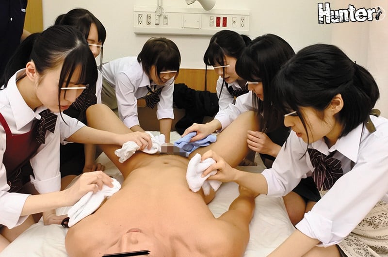 1日介護体験でまさかの挿入?実習生として来て頂いたのは、将来は人の役に立つ仕事がしたいと「介護福祉士」を目指して福祉を学んでいる笑顔が…