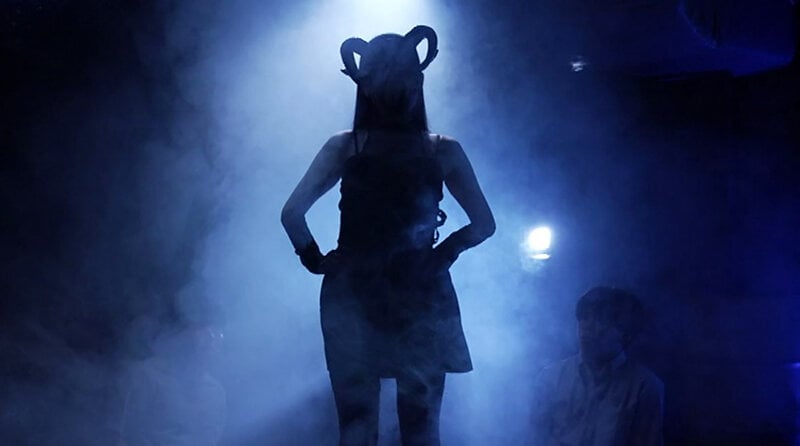 淫魔討伐 生意気サキュバスを拘束・輪●・媚薬漬け!!強●イキ狂いレ●プで完全屈服させてやった。胡桃さくら