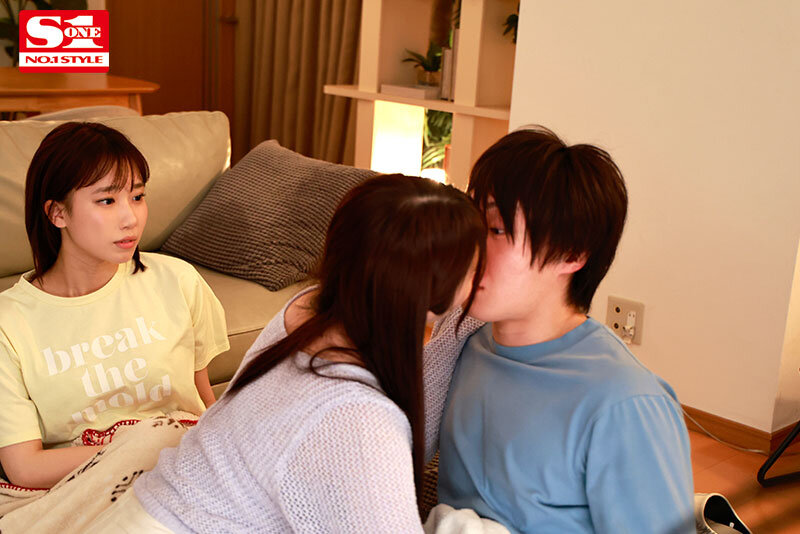 Gカップ同級生2人組が僕の家で勉強合宿!休憩の度にエロいことが! 安達夕莉 宇野みれい