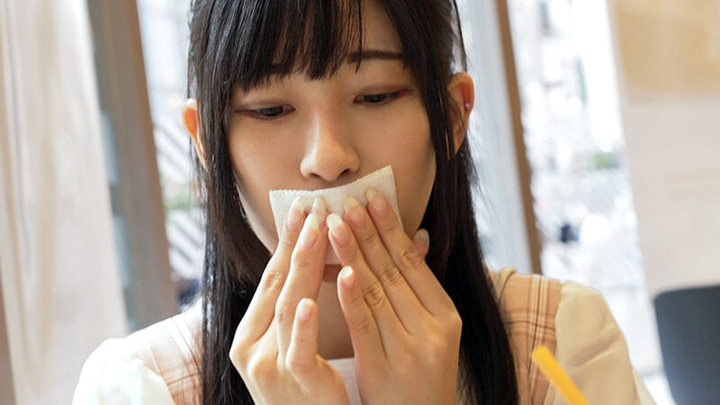 顔出し!素人女子大生!脱いだら天然Gカップ1年生 りおちゃん 純粋19才にもも色ぷっくり乳輪巨乳の逸材!乳ま●こで初パイズリ。膣奥突かれて激イキ痙攣!