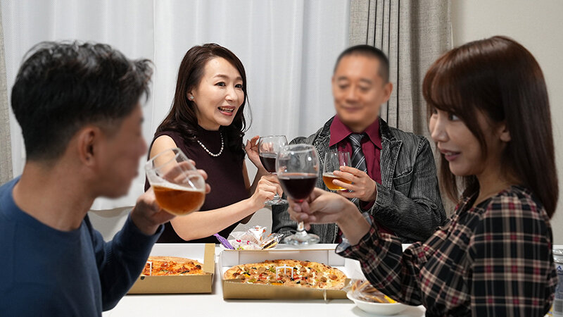 熟年同窓会 ~30年振りに再会したサークルの仲間たち~