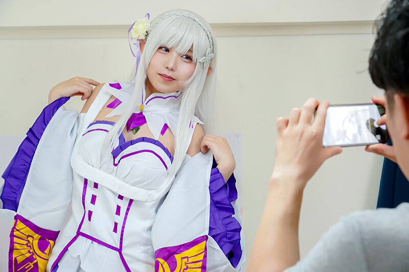 普段なら全く興奮しない…性の対象には見れない…アニオタ幼馴染とコスプレSEXしたら大興奮!で大量発射!! 柏木こなつ