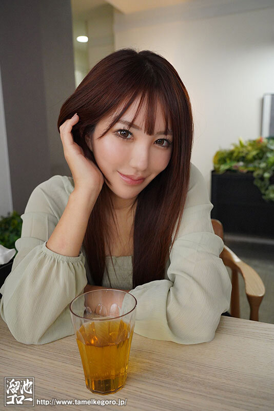 「あなたの精子で孕ませて…。」妻の友人の誘惑淫語ラッシュで脳みそバグりまくり逆NTR 完全主観×バイノーラル×静寂環境 天海つばさの顔面と淫語を余すことなく収録! 天海つばさ