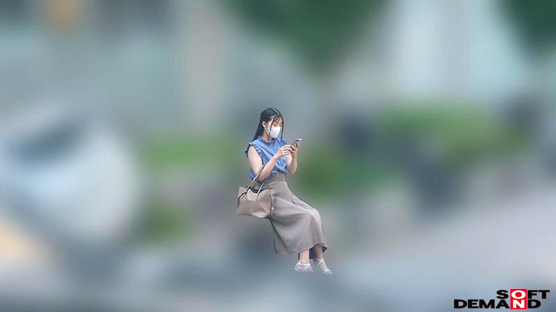 優しい家族に包まれて愛を育む幸せ奥さん 早瀬文乃 32歳 AV DEBUT