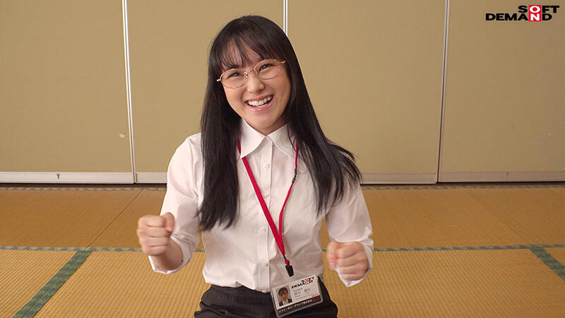 抗えないその先に… ハダカになるより恥ずかしい!脱ぎキャンBOX野球拳 飲食事業部 新卒1年目 徳田優妃