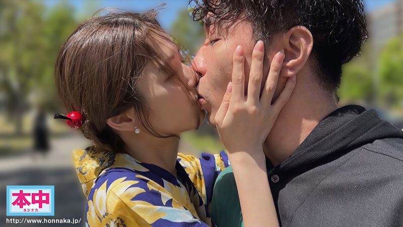 「ねぇ、今、ココでベロキスできたら今日は何発でも中出しさせてアゲル」倉本すみれと野外デートで接吻してくれたらラブホでご褒美中出しSEX