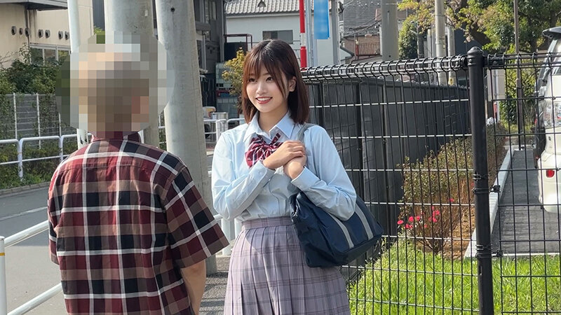 超可愛い制服美少女を即ハメちゃん! 放課後ナンパで中出しゲット! 笑顔でチ×ポ受け入れちゃう神少女たち大集合10人320分