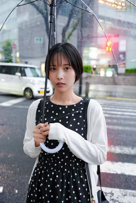 禁断の関係だった元教え子と5年ぶりの再会。大人になった彼女とホテルに巣ごもり燃えるような不倫SEXで猿みたいに中出し絶頂をし続けた。柴崎はる