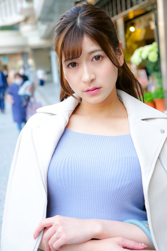 性欲旺盛な地方妻が越境開放セックス3「今日、主人には内緒で来ました…」他人棒を求めて上京してきた美人妻に媚薬で焦らし高めて膣奥大量生中出し!!