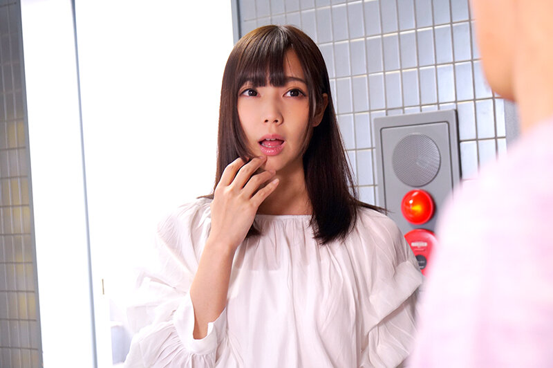 「初めまして～」…じゃないんじゃね？ 知ってるあの娘がデリヘル嬢！？ チェンジする？ それともこのままHする？ 気まずいけれど本番中出し15人5時間