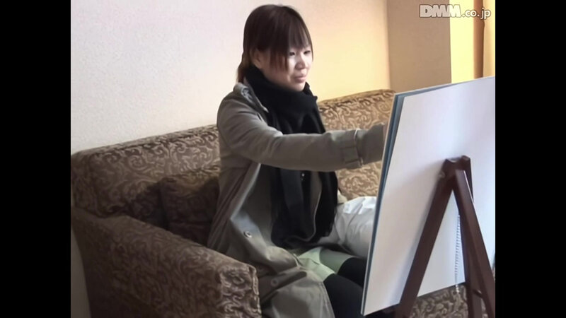 【AIリマスター版】素人ギャルに男優の裸体をデッサンして下さい。