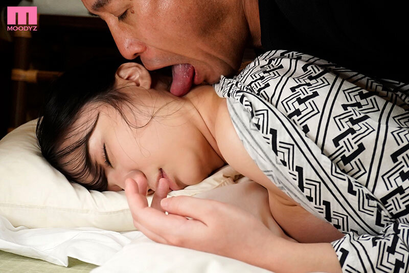 名門ボクシング部の合宿中に…集団睡姦レ●プされたデカパイ制服マネージャー 堀田真央